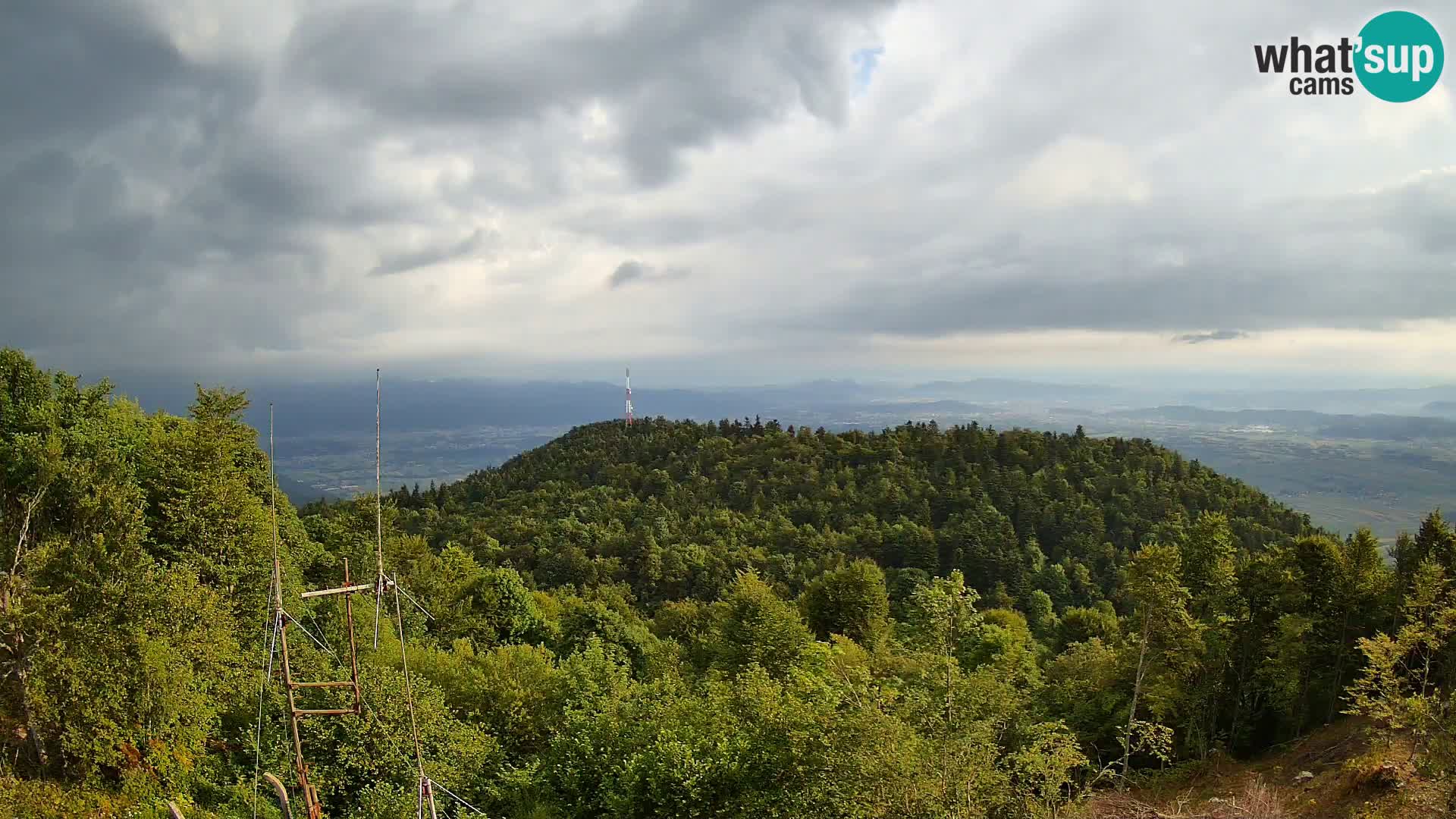 Krim camera refugio de montaña | Vistas a Ljubljana – Eslovenia