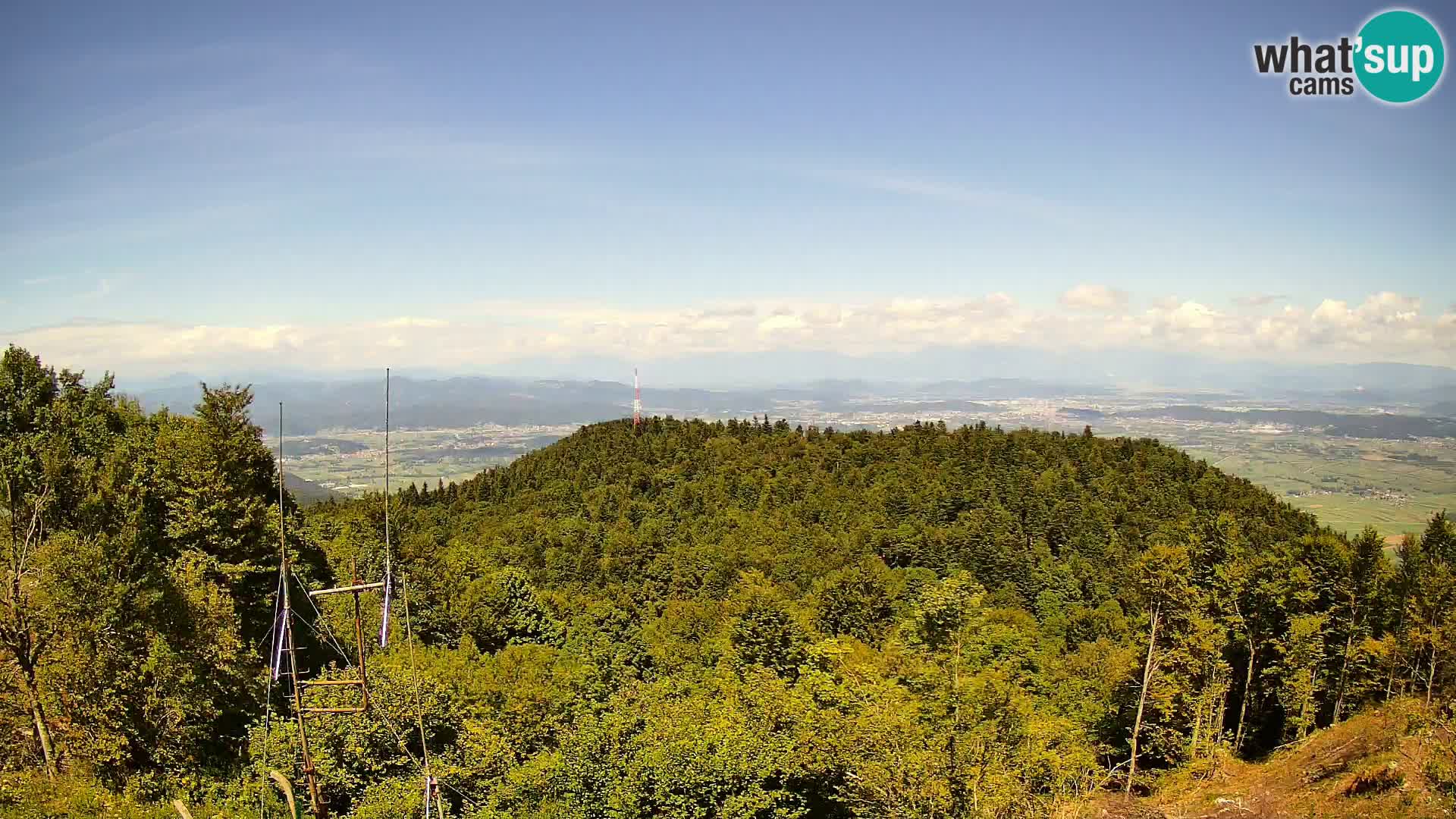 Krim webcam mountain hut | view to Ljubljana – Slovenia