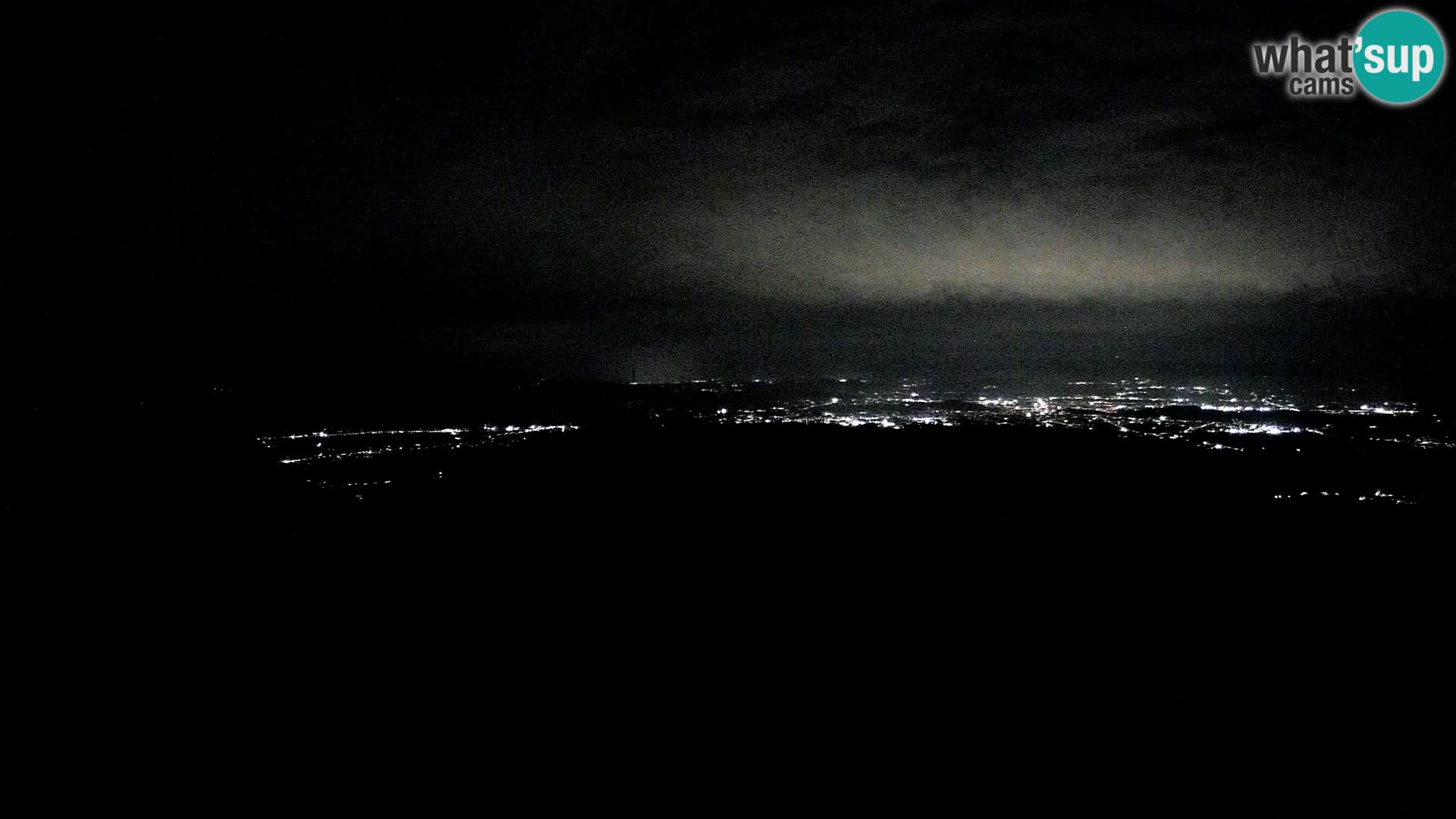 Krim webcam mountain hut | view to Ljubljana – Slovenia