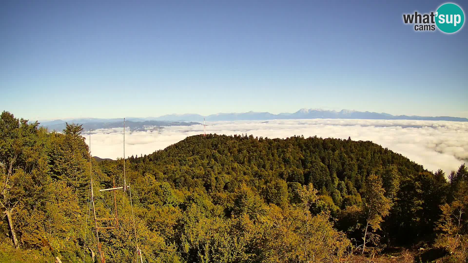 Krim webcam mountain hut | view to Ljubljana – Slovenia