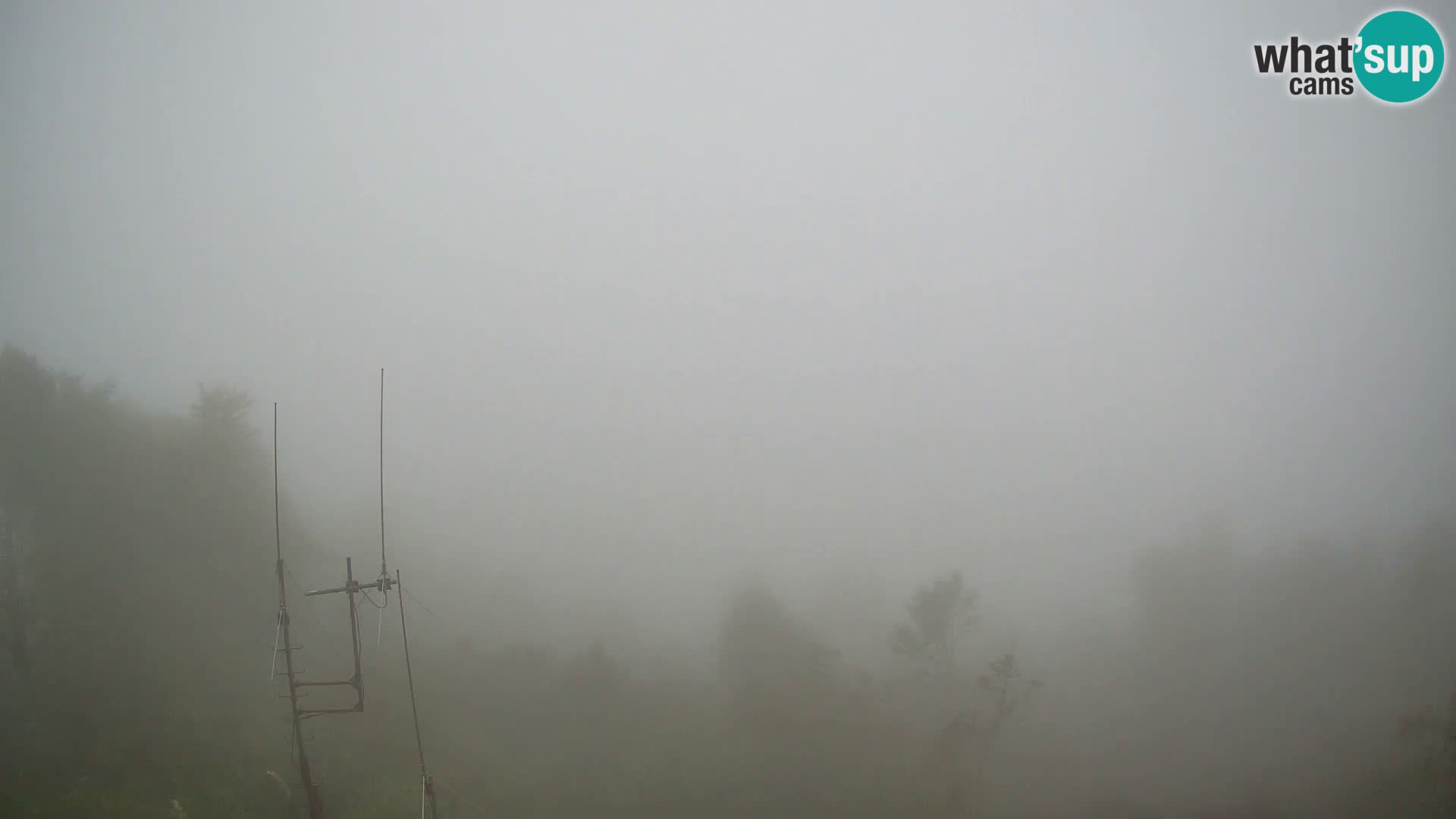 Krim webcam mountain hut | view to Ljubljana – Slovenia