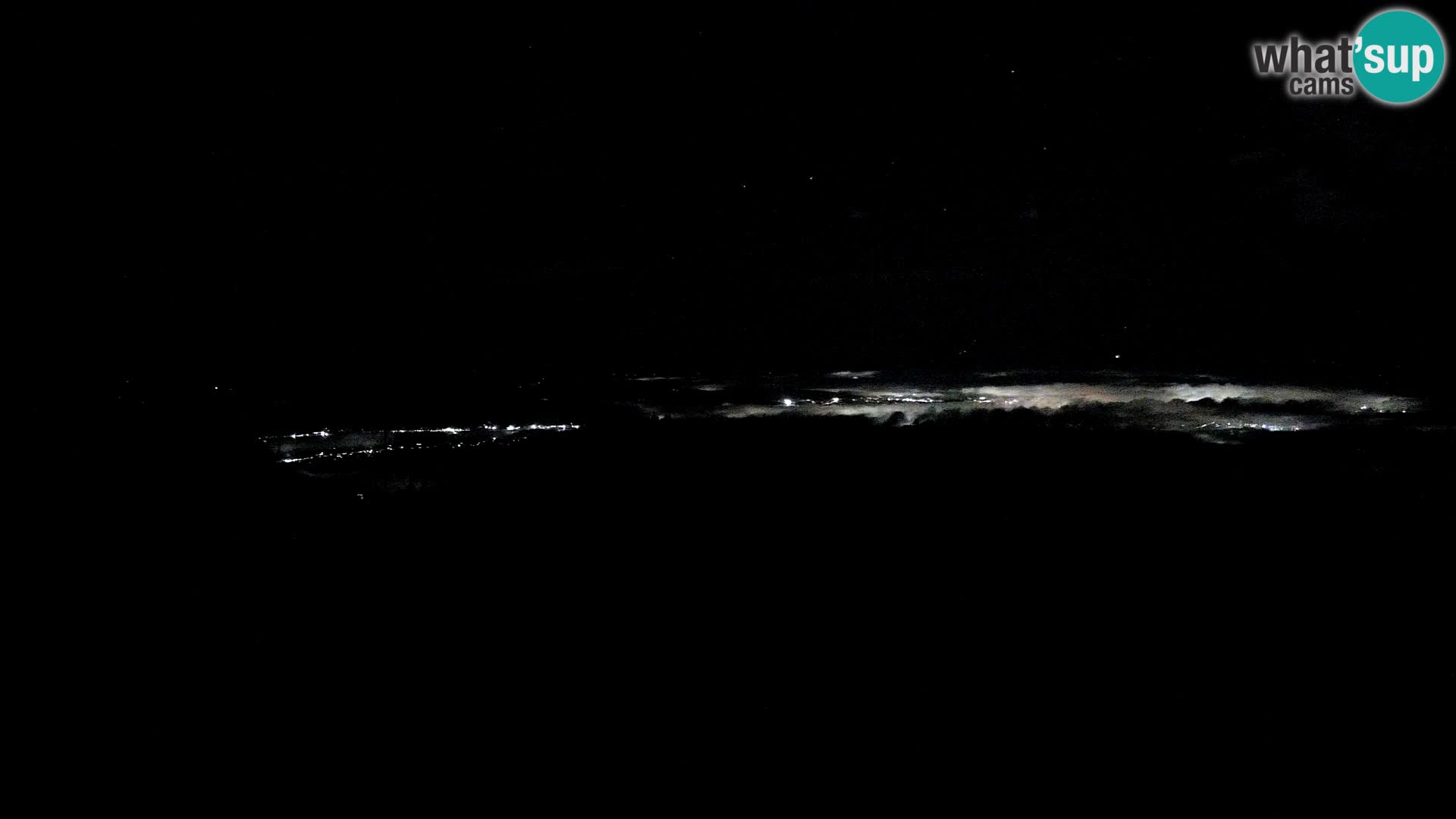 Krim Web cam Berghütte | Blick auf Ljubljana – Slowenien