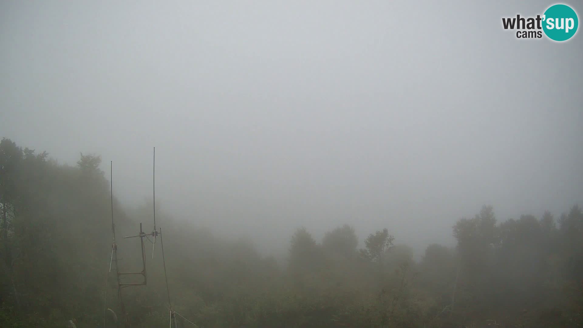 Krim webcam mountain hut | view to Ljubljana – Slovenia