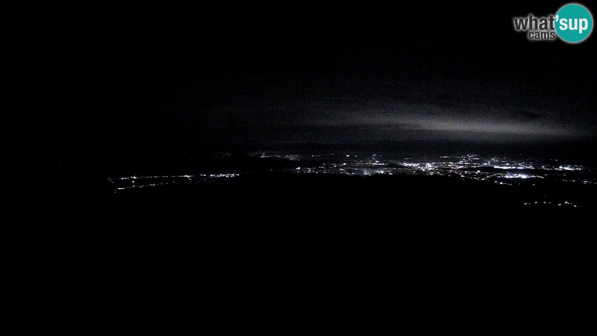Krim webcam mountain hut | view to Ljubljana – Slovenia