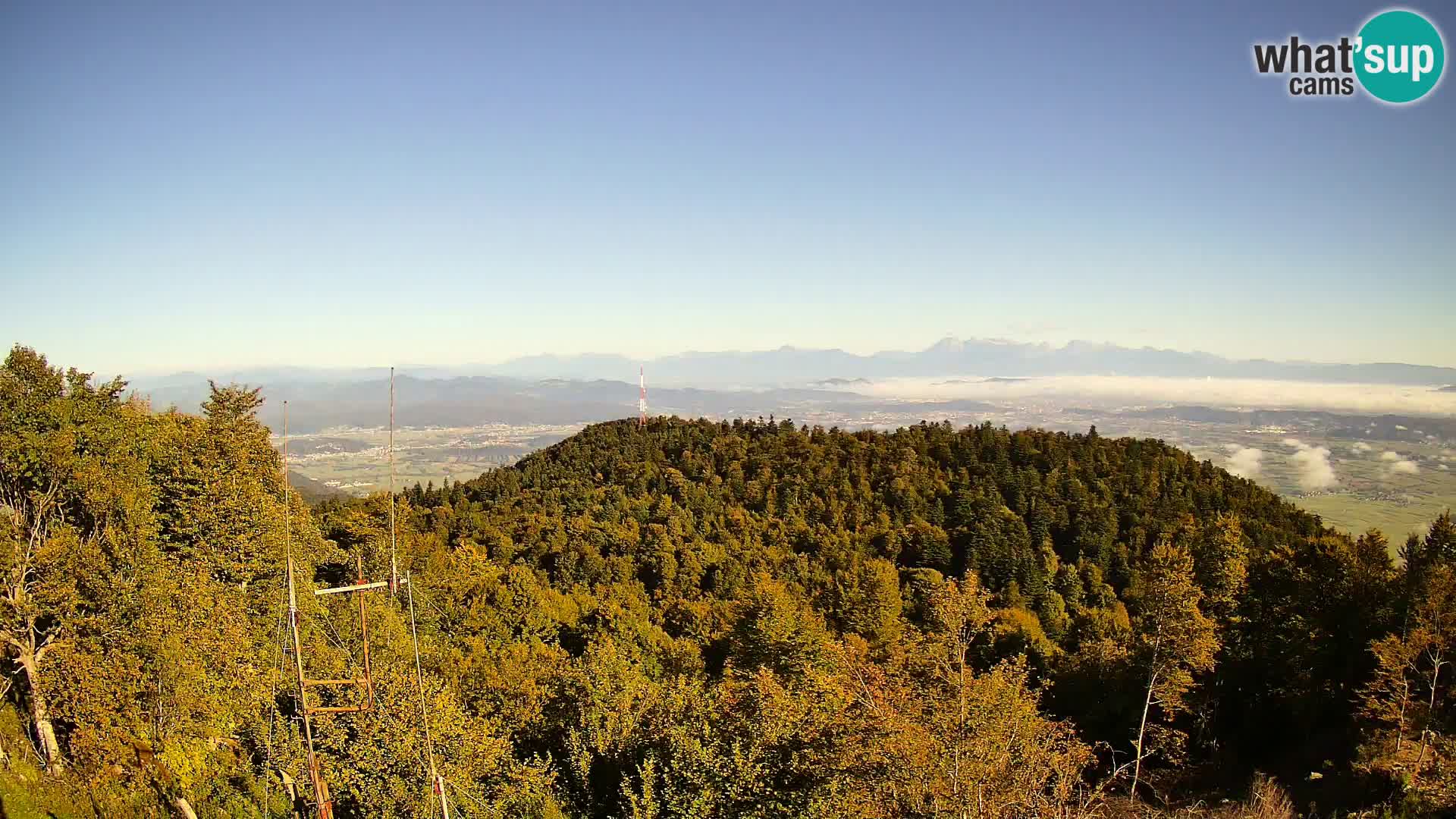 Krim Web cam Berghütte | Blick auf Ljubljana – Slowenien