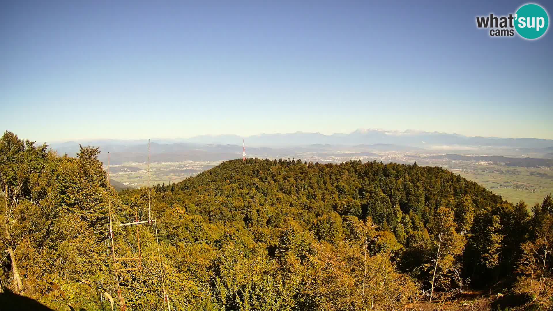Krim Web cam Berghütte | Blick auf Ljubljana – Slowenien