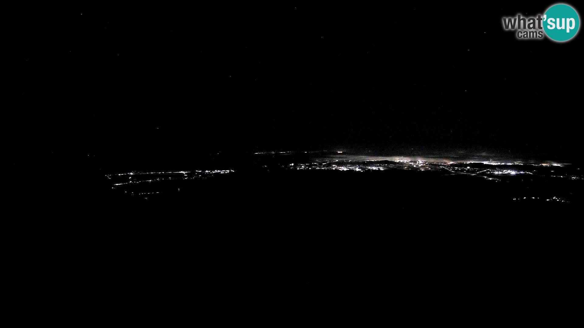 Krim webcam mountain hut | view to Ljubljana – Slovenia