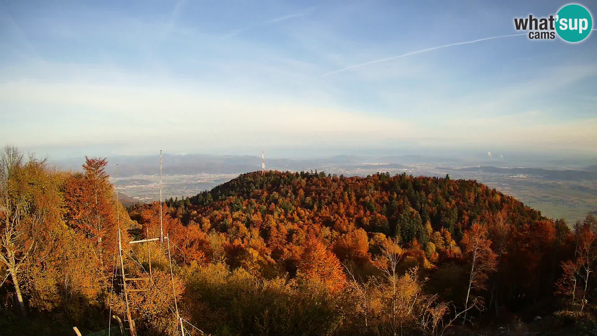 Krim Web cam Berghütte | Blick auf Ljubljana – Slowenien