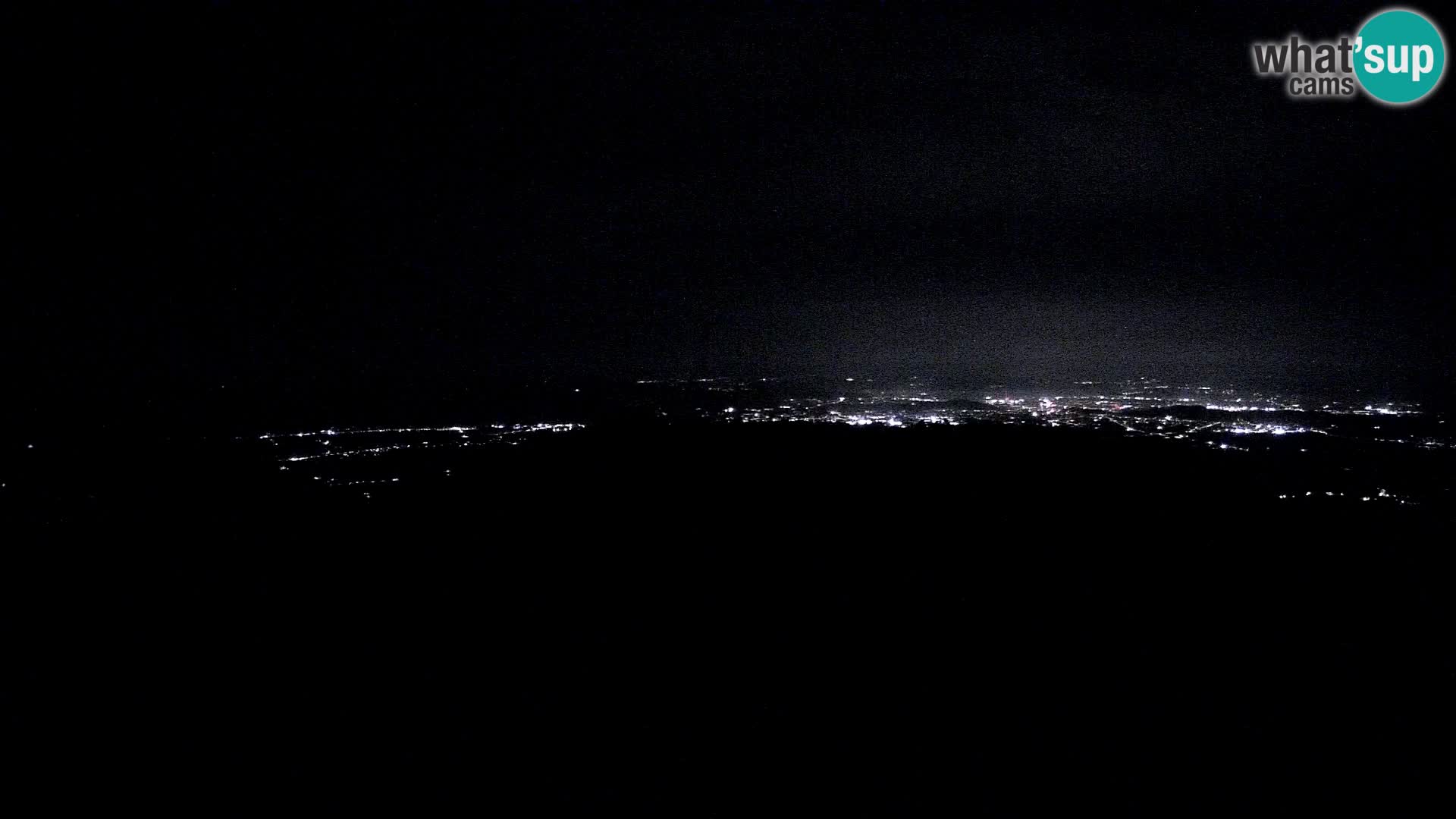 Krim Web cam Berghütte | Blick auf Ljubljana – Slowenien