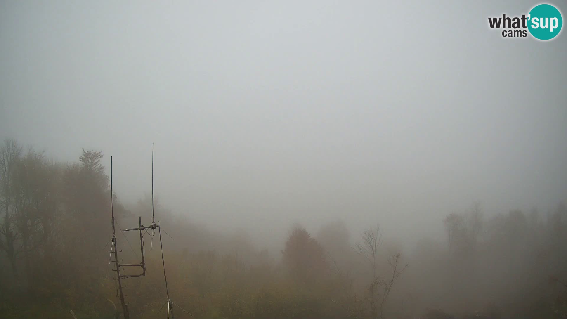 Krim webcam mountain hut | view to Ljubljana – Slovenia