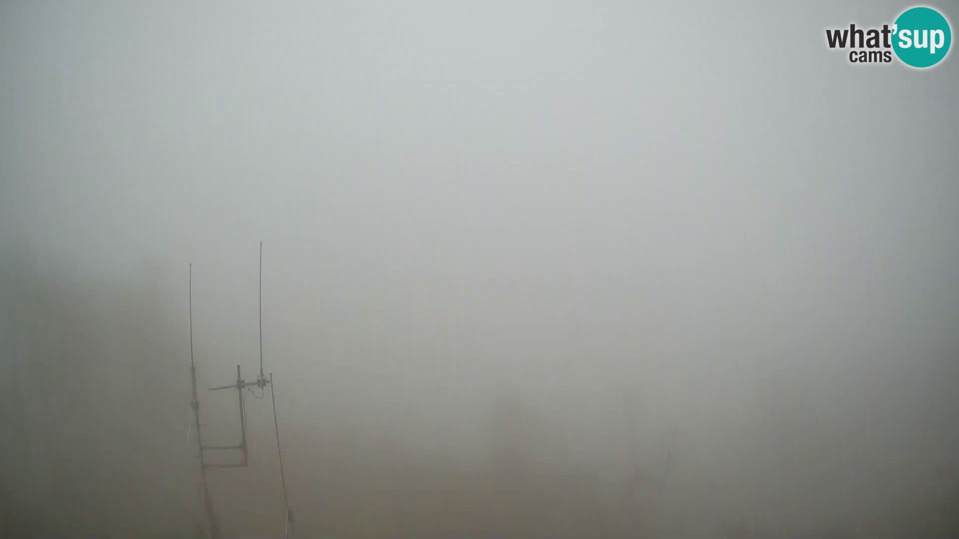 Krim webcam mountain hut | view to Ljubljana – Slovenia