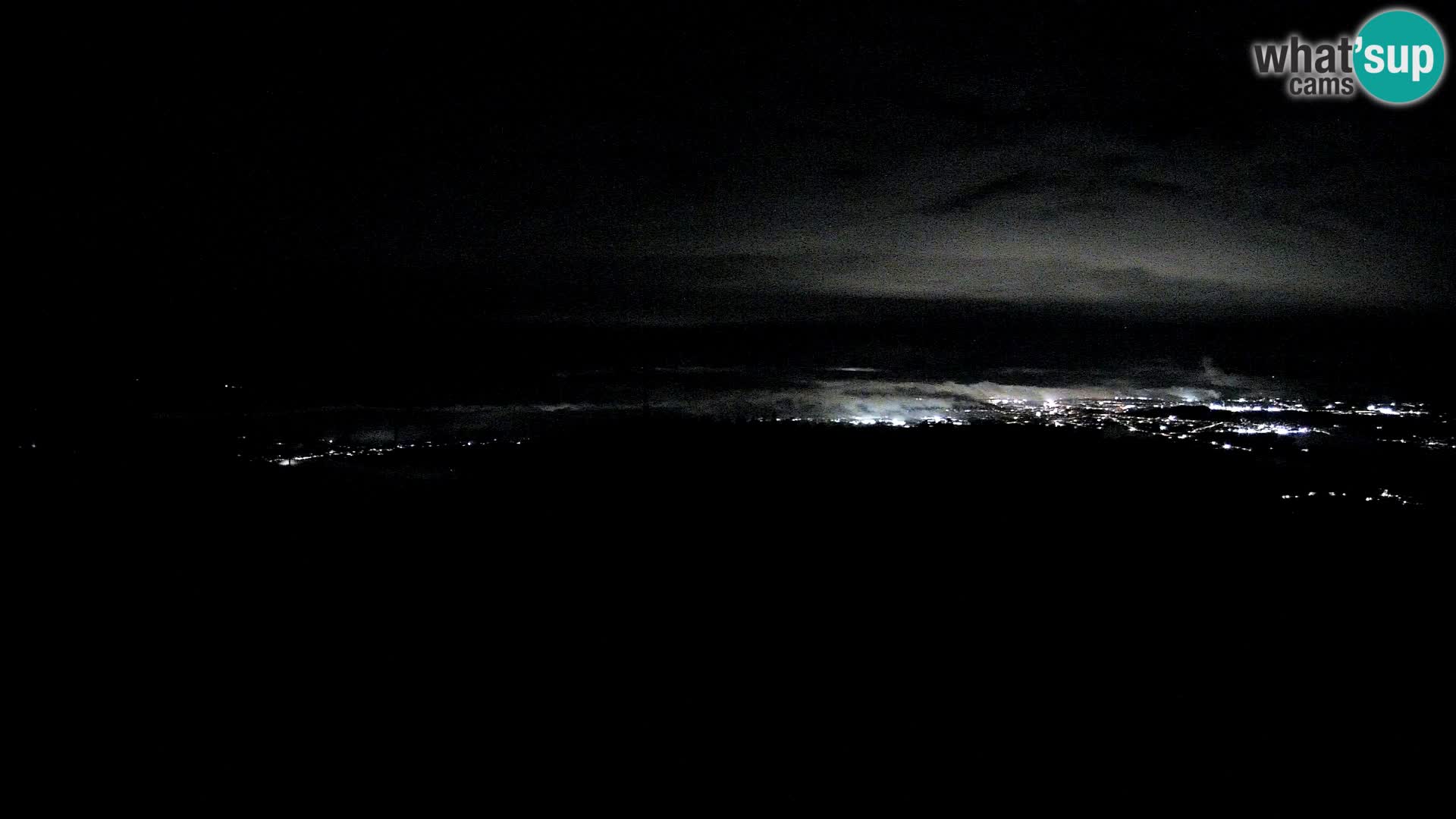 Krim Web cam Berghütte | Blick auf Ljubljana – Slowenien