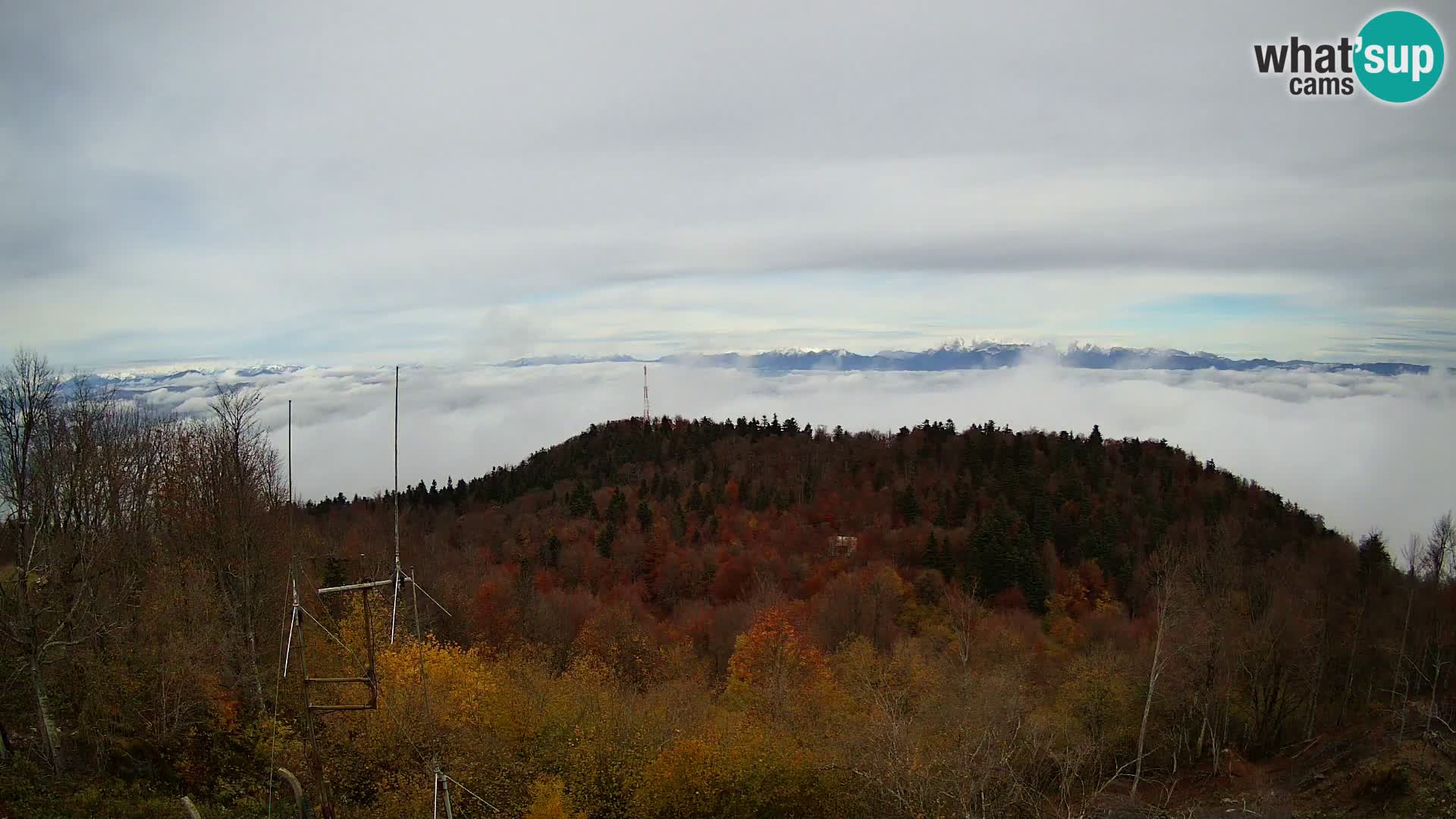 Krim Web cam Berghütte | Blick auf Ljubljana – Slowenien