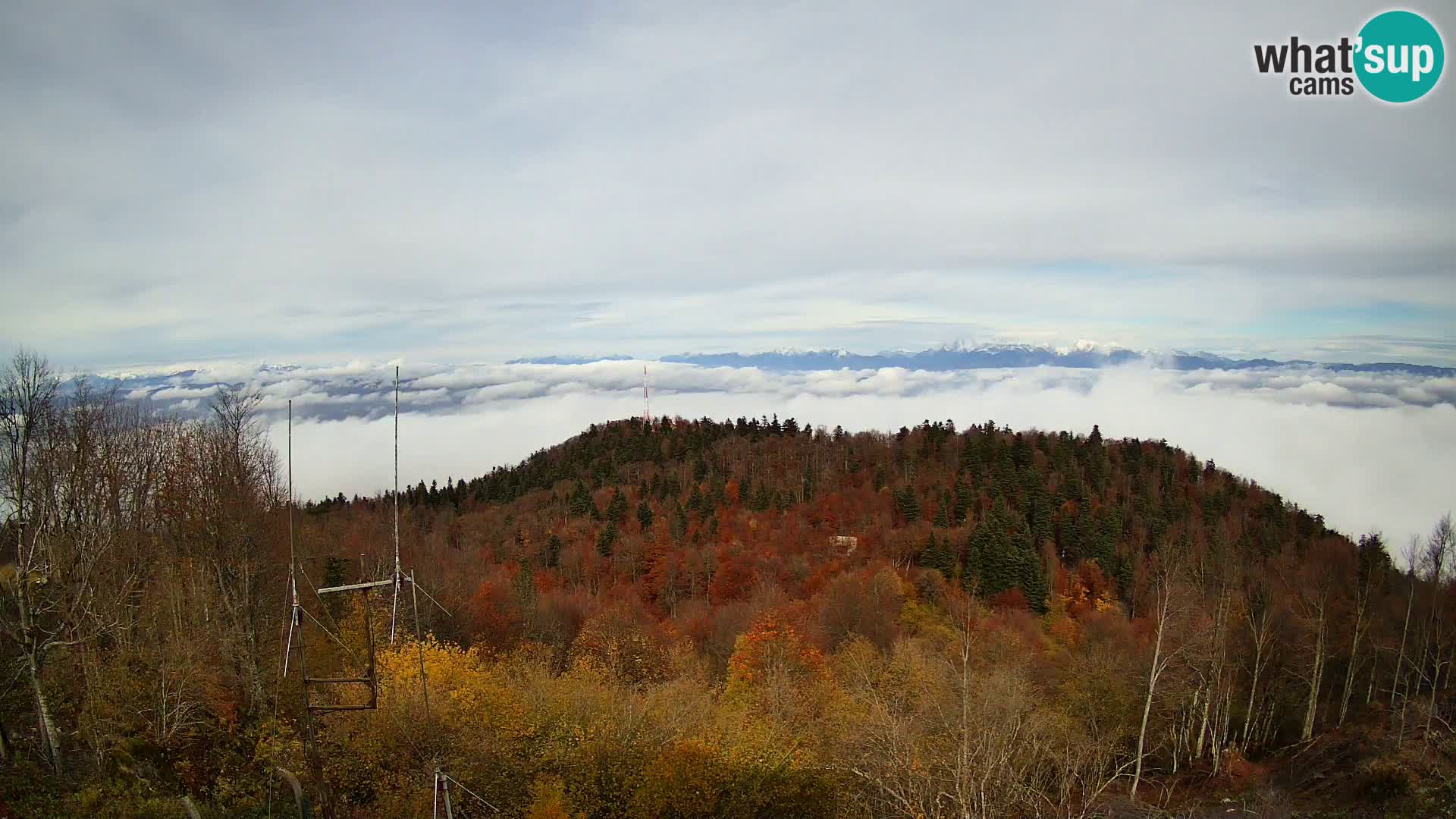 Krim Web cam Berghütte | Blick auf Ljubljana – Slowenien