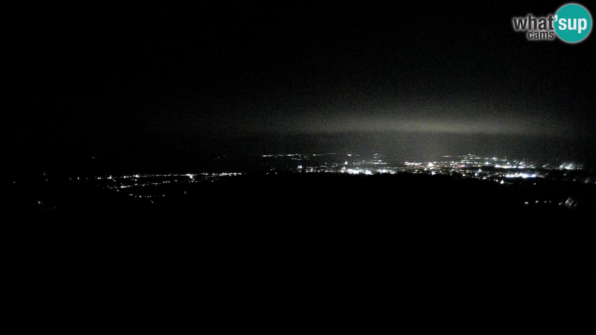 Krim webcam mountain hut | view to Ljubljana – Slovenia