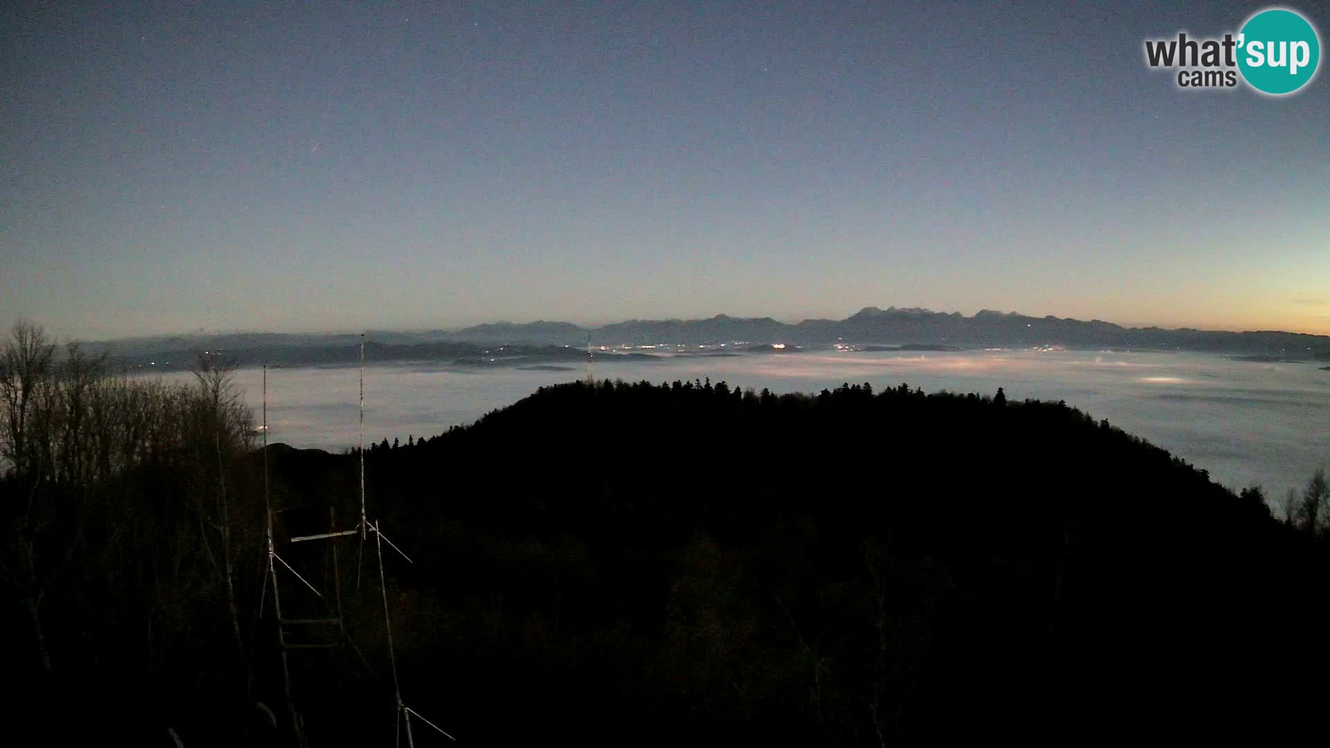 Krim camera refugio de montaña | Vistas a Ljubljana – Eslovenia