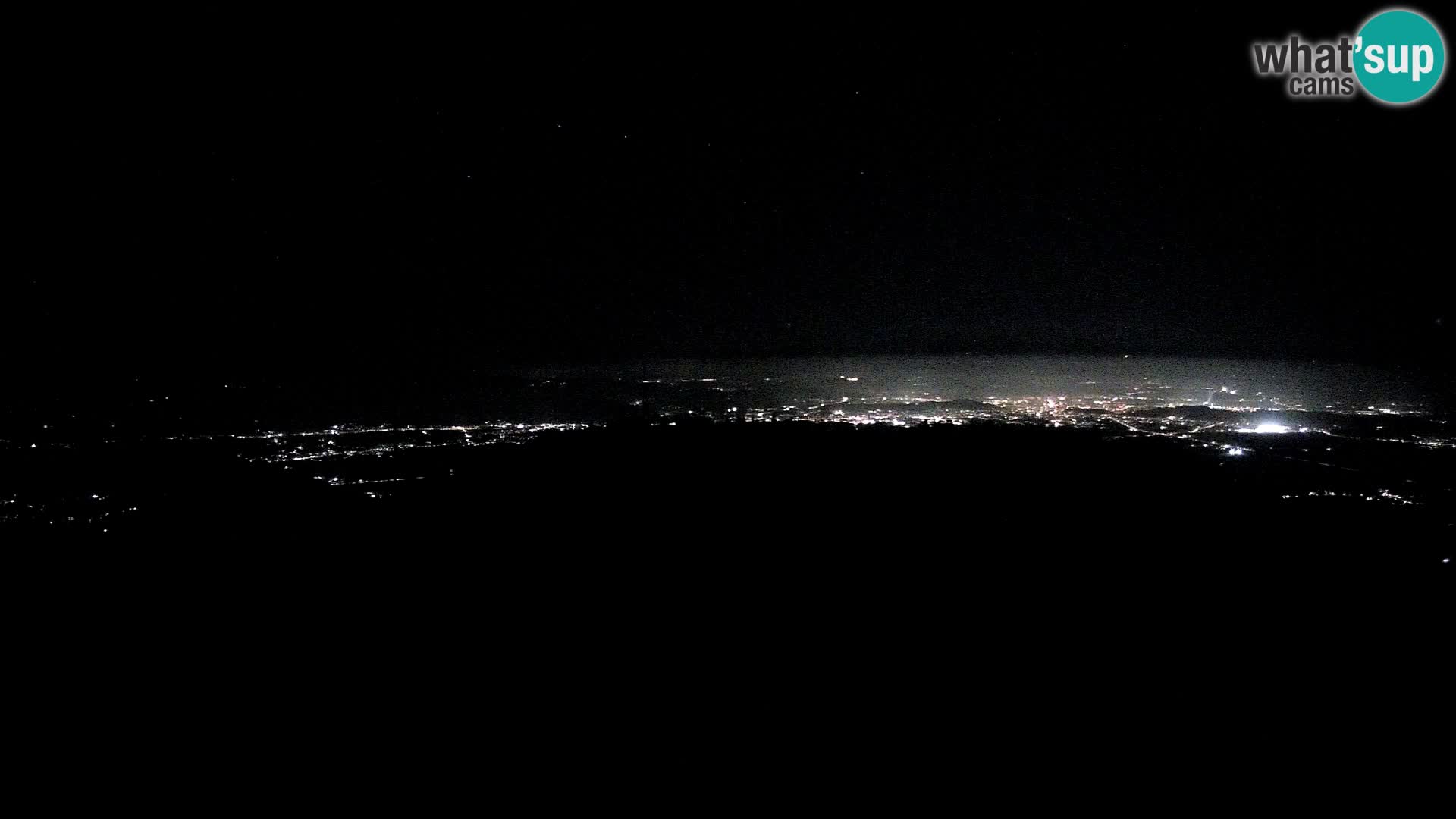 Krim webcam mountain hut | view to Ljubljana – Slovenia