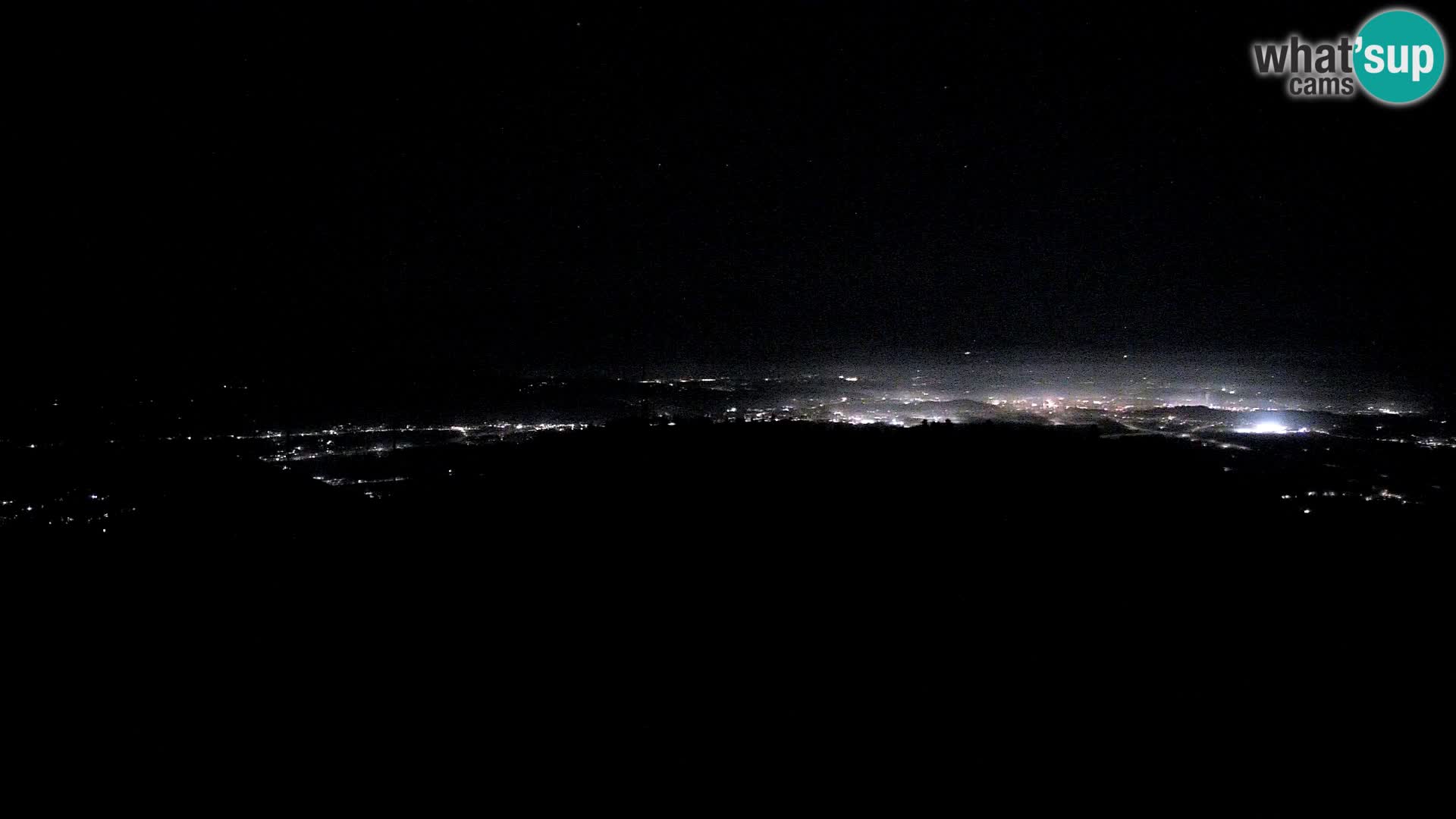 Krim webcam mountain hut | view to Ljubljana – Slovenia