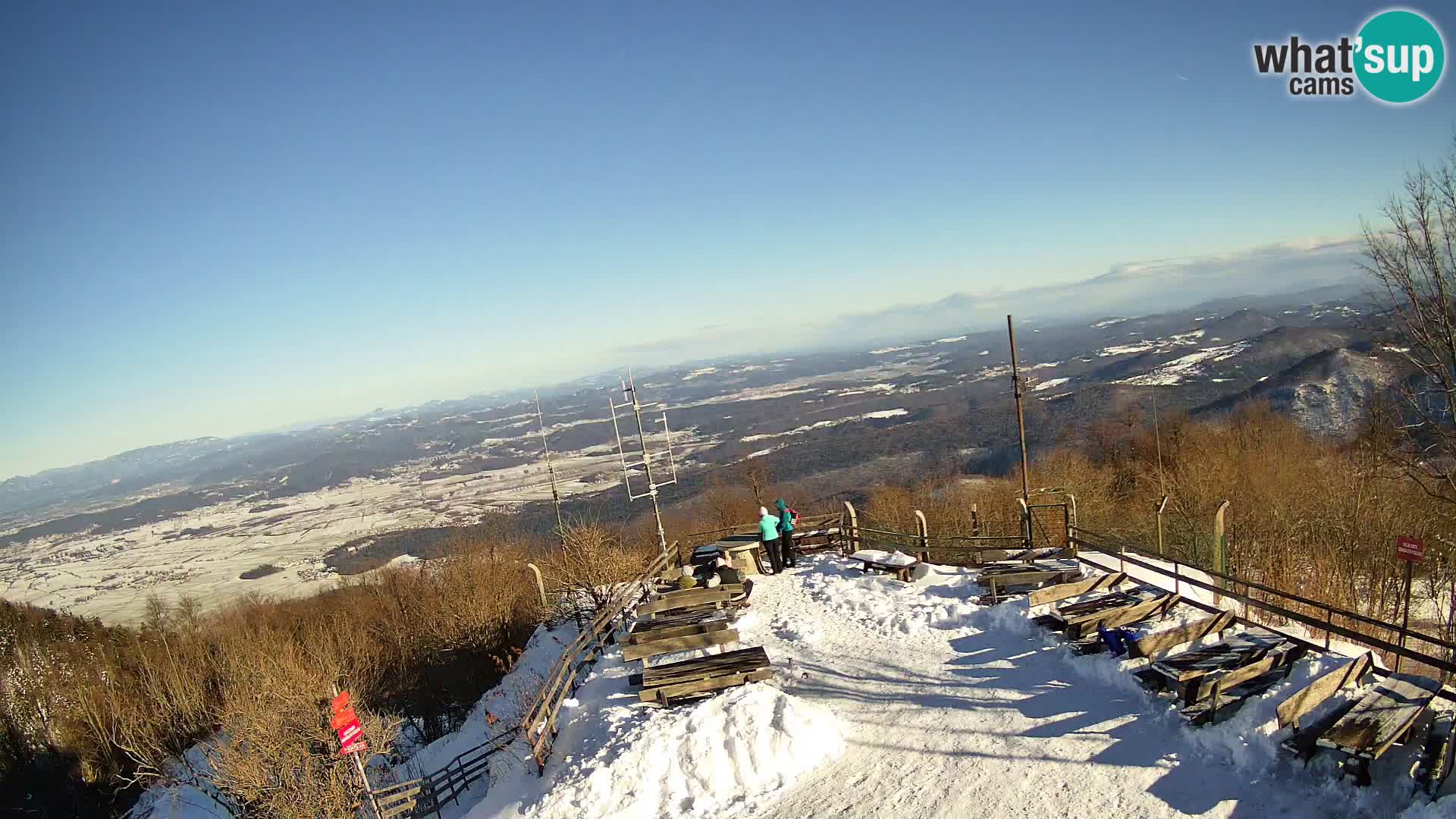 Mount Krim webcam near Ljubljana – Slovenia – view to Grosuplje