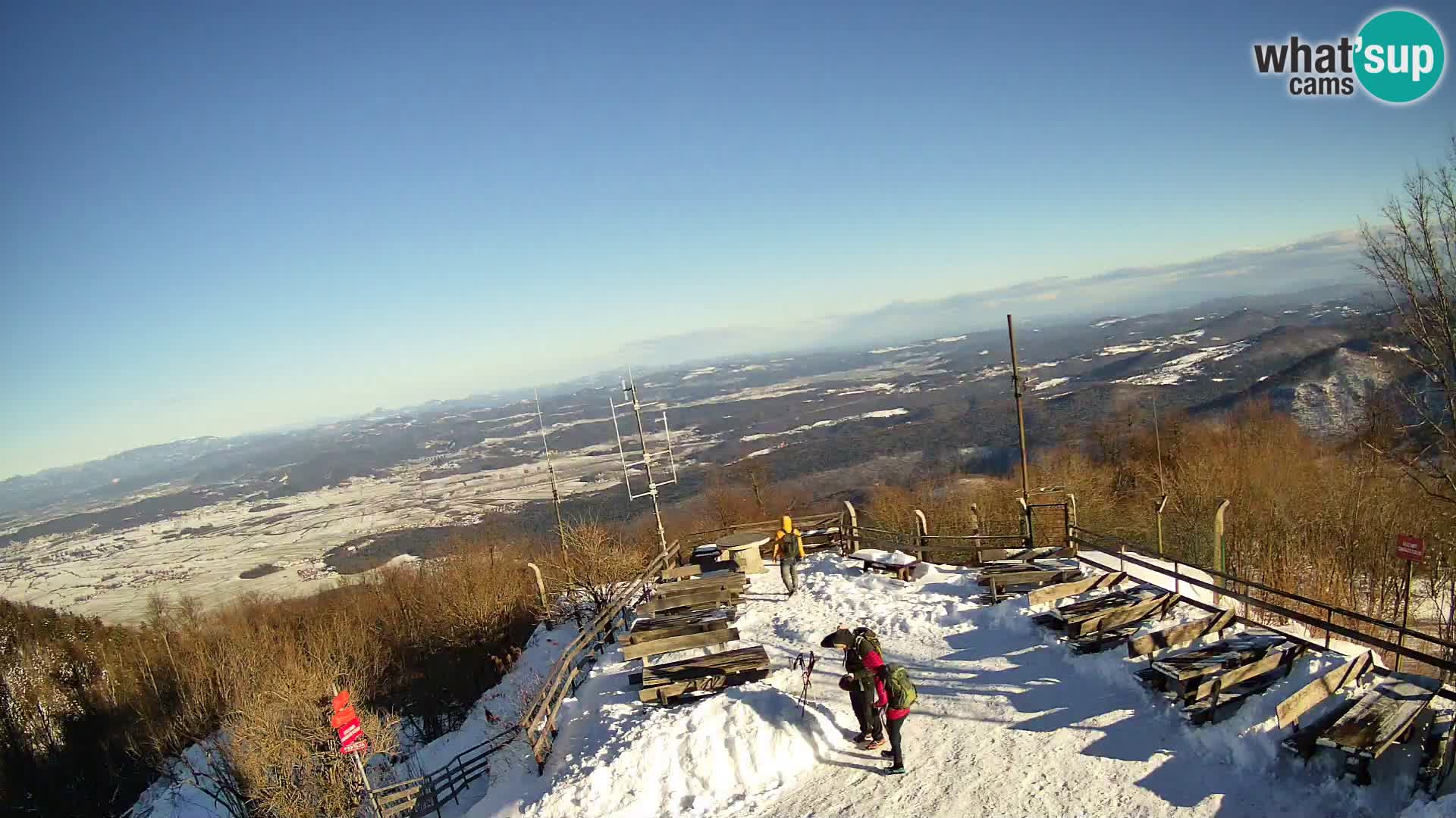 Mount Krim webcam near Ljubljana – Slovenia – view to Grosuplje