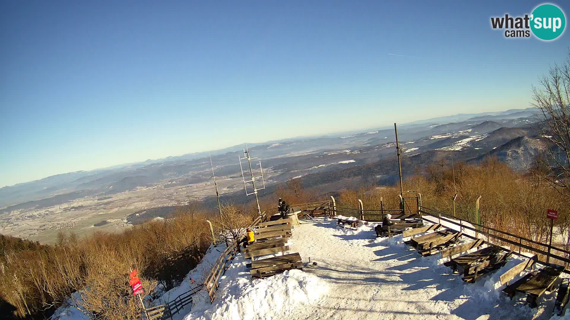 Mount Krim webcam near Ljubljana – Slovenia – view to Grosuplje