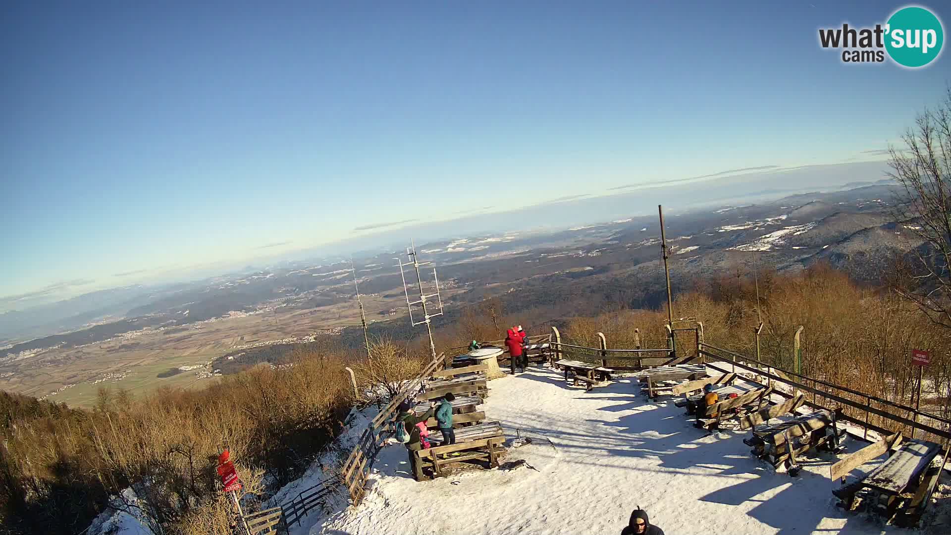 Mount Krim webcam near Ljubljana – Slovenia – view to Grosuplje