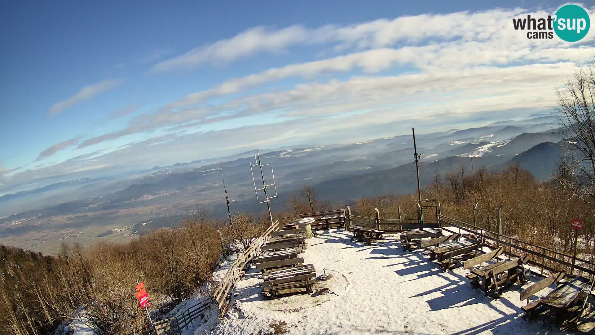 Mount Krim webcam near Ljubljana – Slovenia – view to Grosuplje