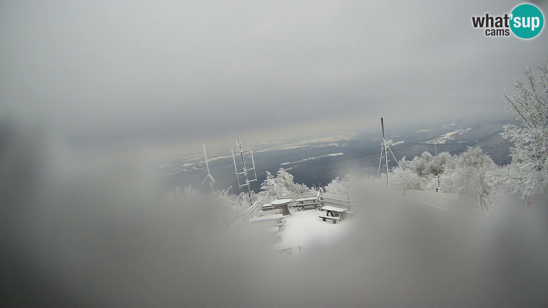 Mount Krim webcam near Ljubljana – Slovenia – view to Grosuplje