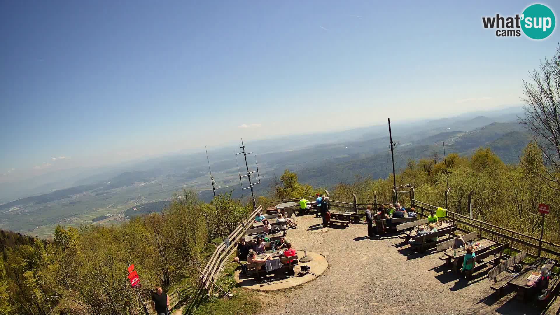 Mount Krim webcam near Ljubljana – Slovenia – view to Grosuplje