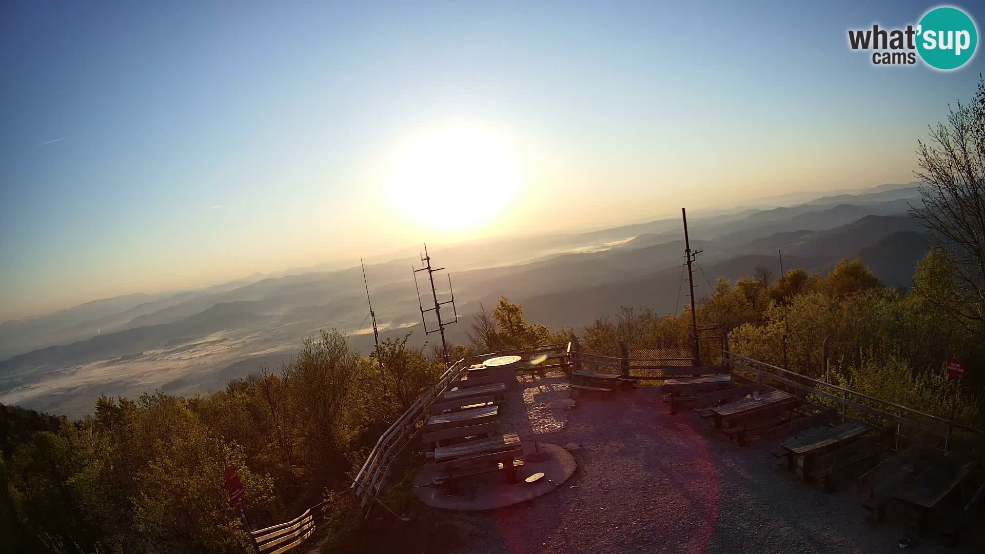 Mount Krim webcam near Ljubljana – Slovenia – view to Grosuplje