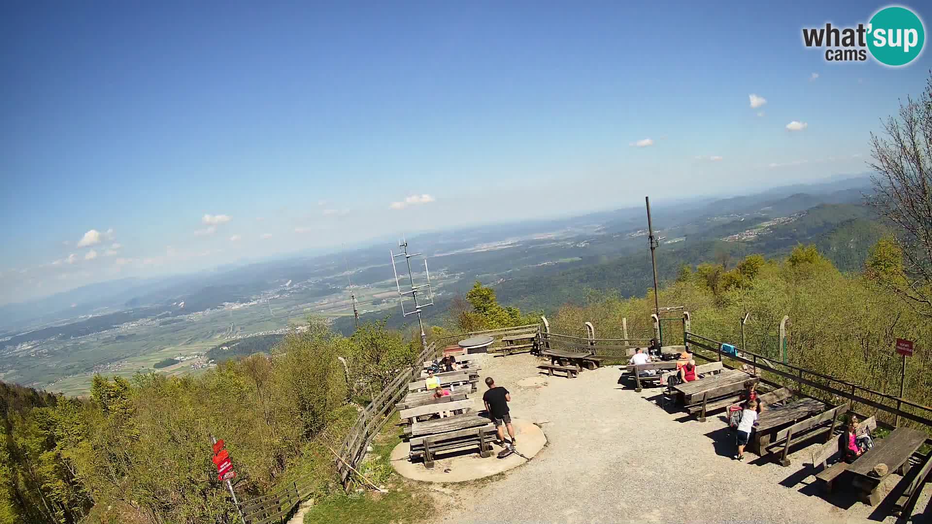 Mount Krim webcam near Ljubljana – Slovenia – view to Grosuplje