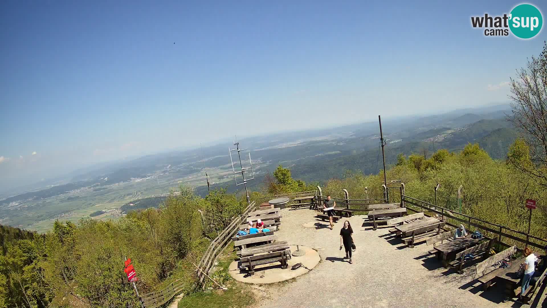 Mount Krim webcam near Ljubljana – Slovenia – view to Grosuplje