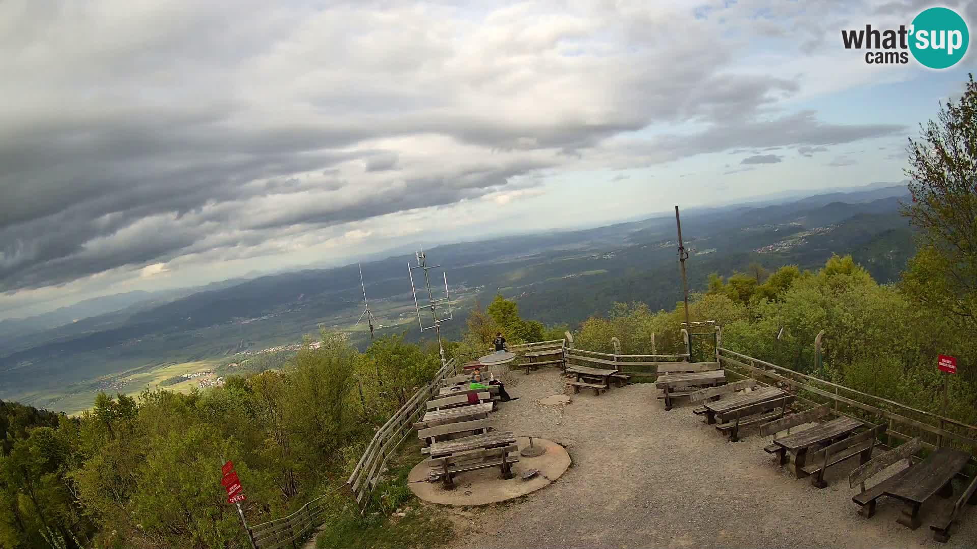 Mount Krim webcam near Ljubljana – Slovenia – view to Grosuplje