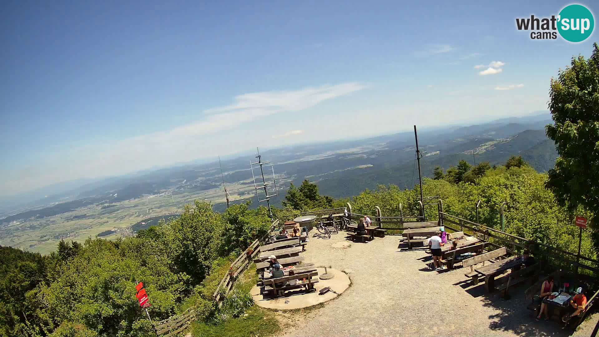 Mount Krim webcam near Ljubljana – Slovenia – view to Grosuplje