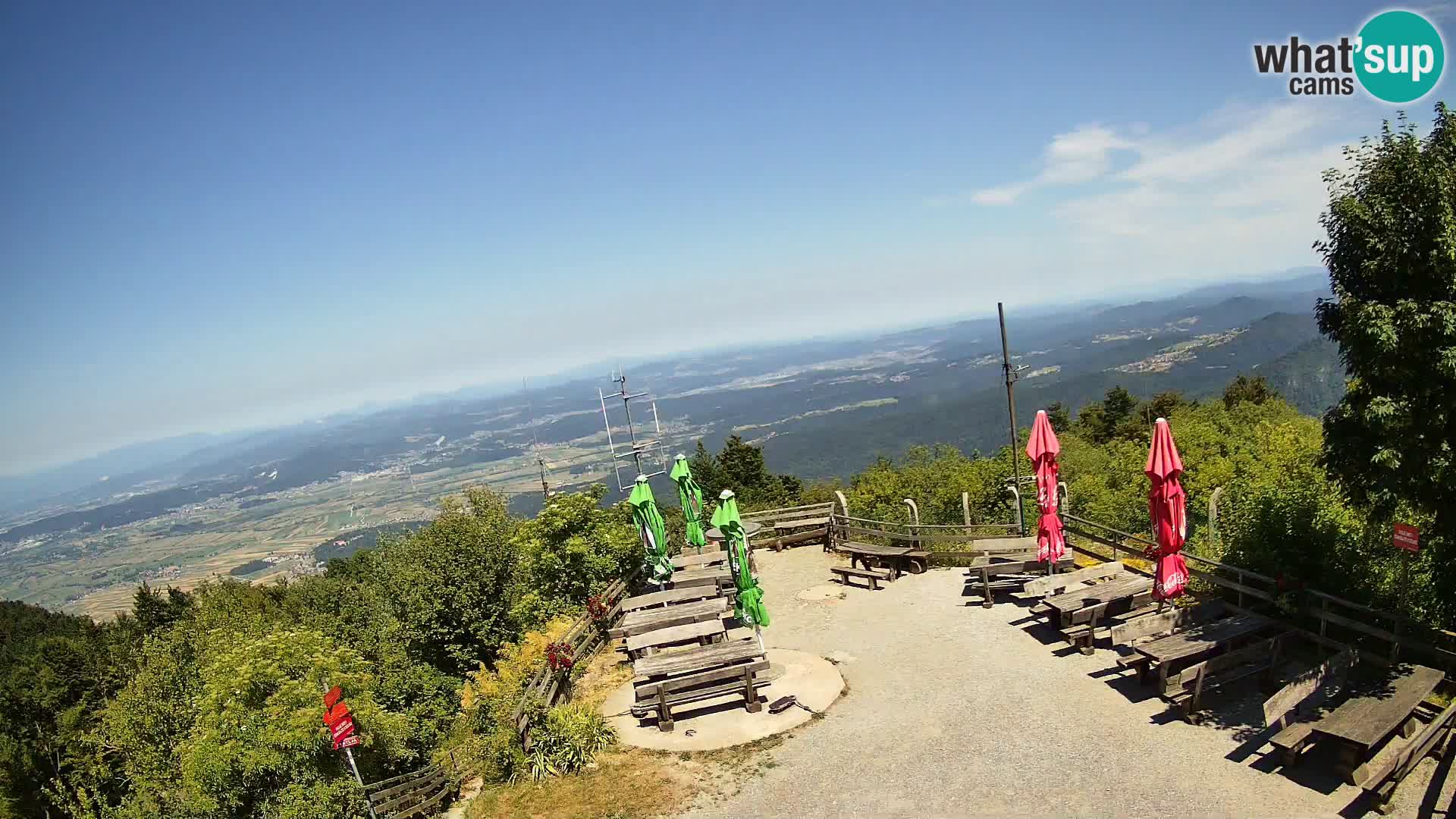 Mount Krim webcam near Ljubljana – Slovenia – view to Grosuplje