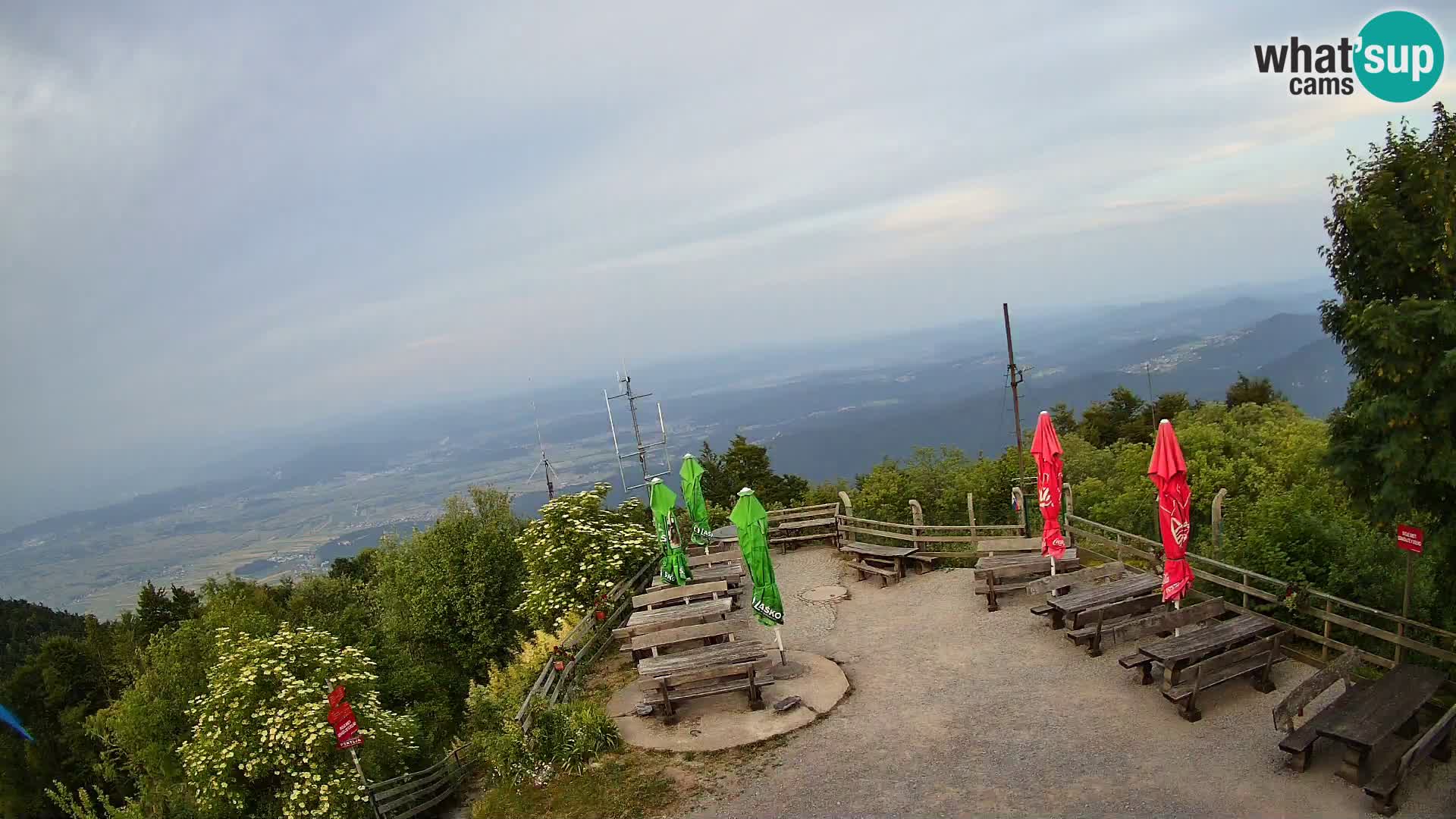 Mount Krim webcam near Ljubljana – Slovenia – view to Grosuplje