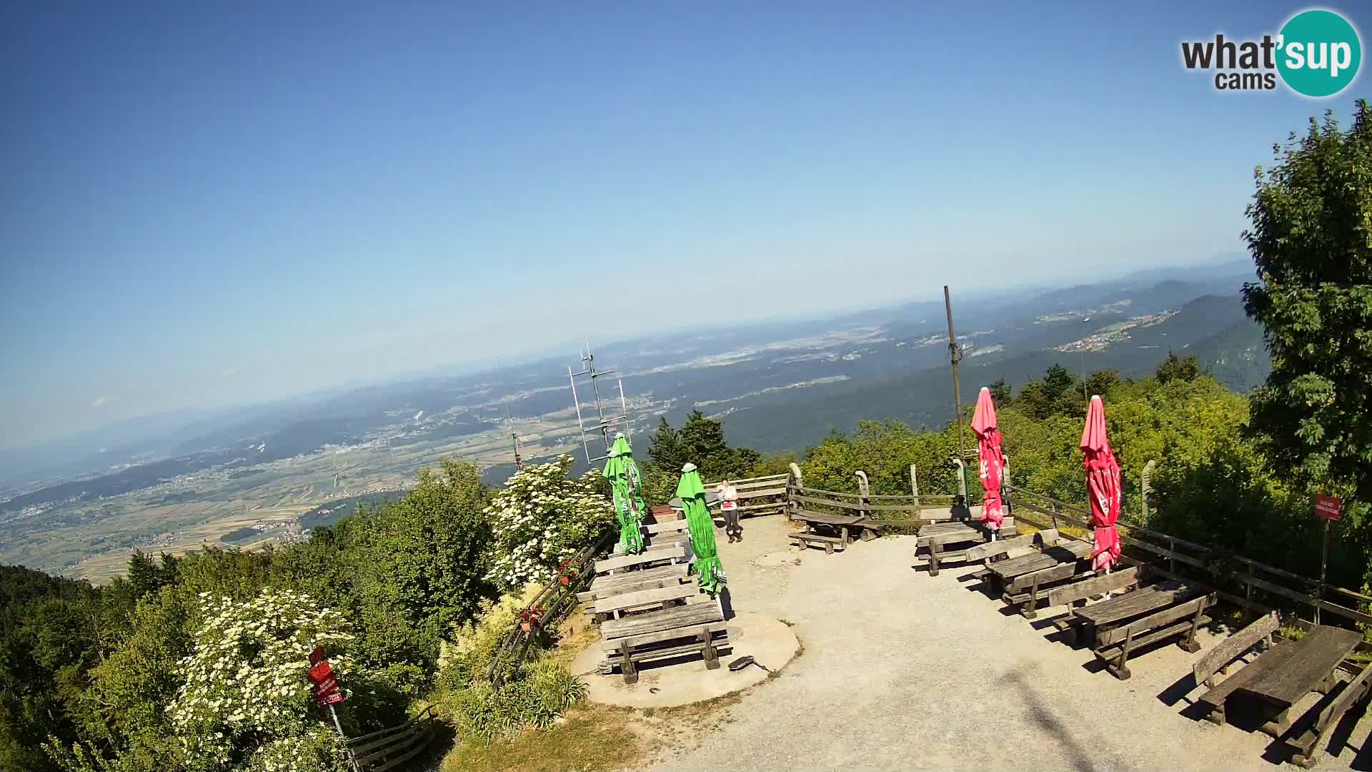 Mount Krim webcam near Ljubljana – Slovenia – view to Grosuplje
