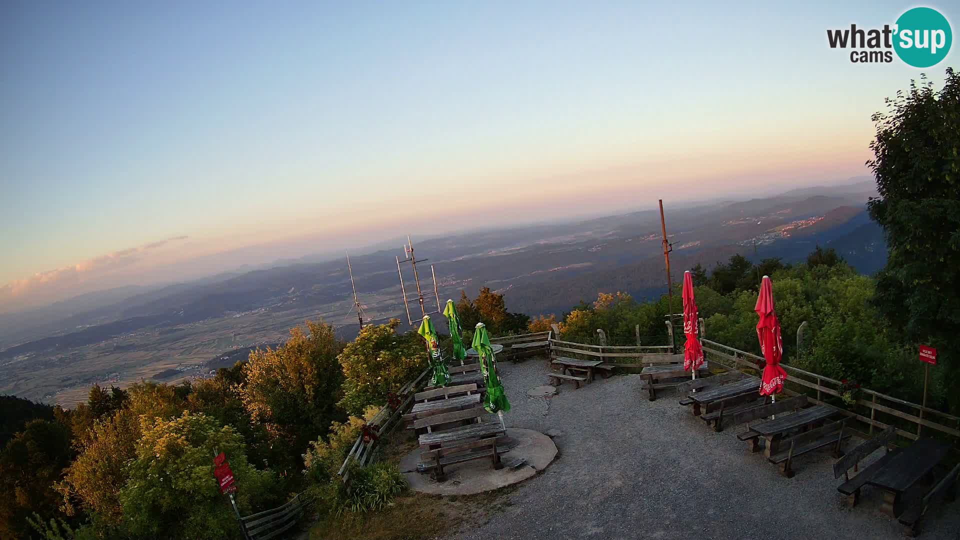 Mount Krim webcam near Ljubljana – Slovenia – view to Grosuplje