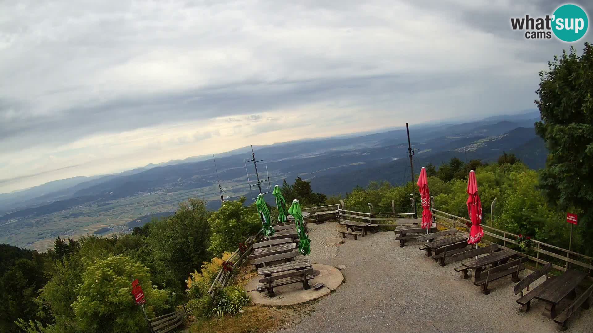 Mount Krim webcam near Ljubljana – Slovenia – view to Grosuplje