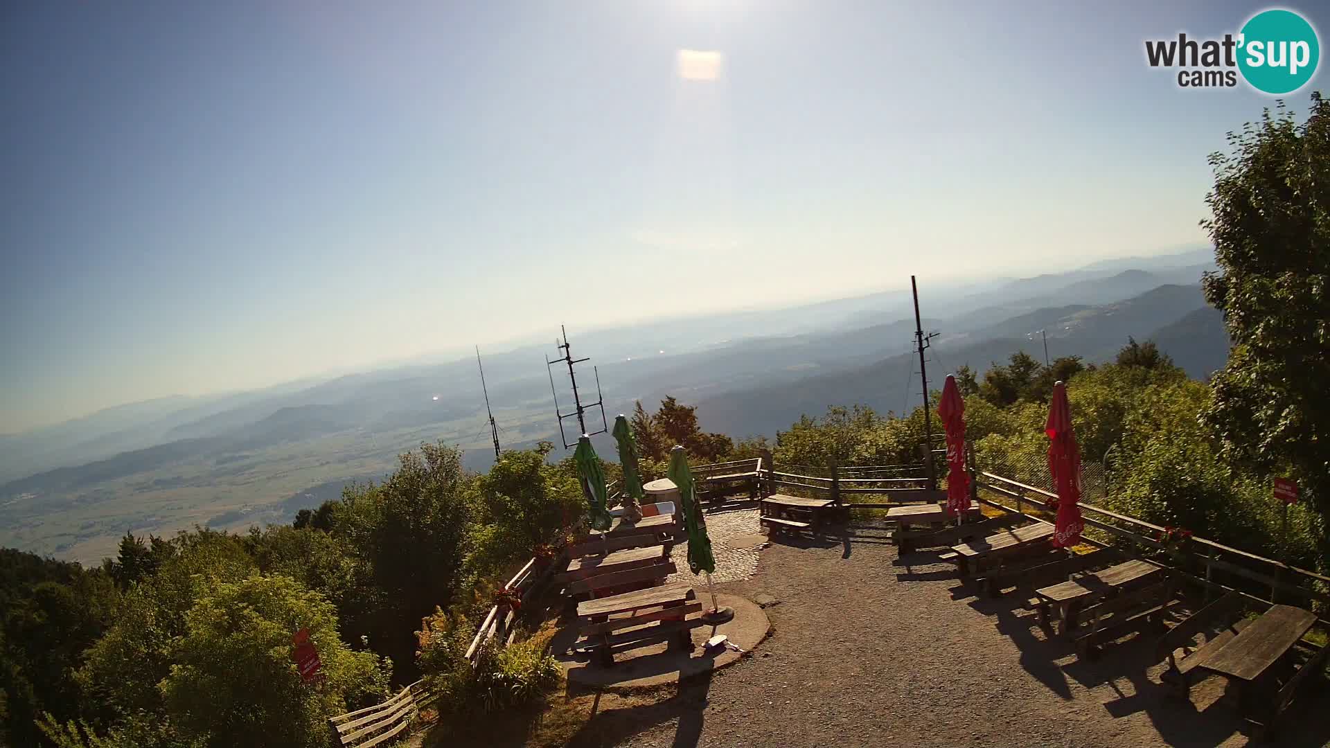 Mount Krim webcam near Ljubljana – Slovenia – view to Grosuplje