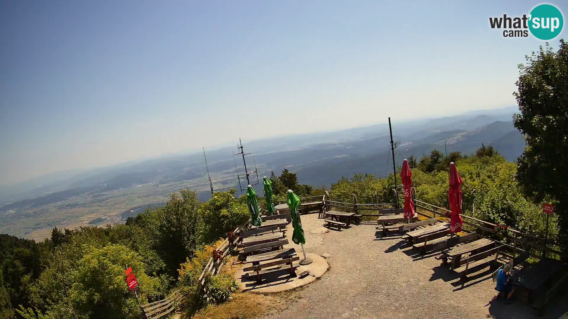 Mount Krim webcam near Ljubljana – Slovenia – view to Grosuplje