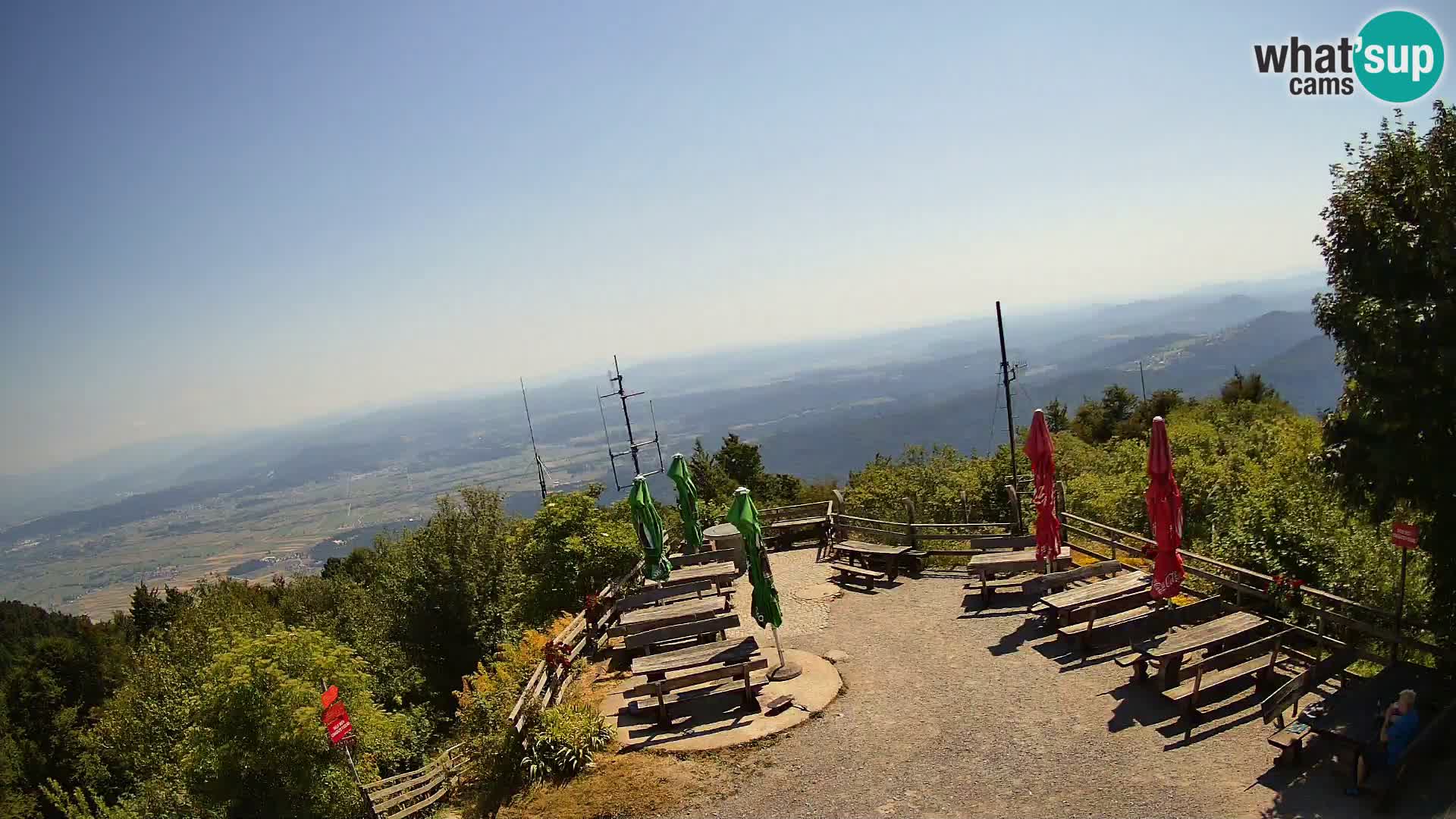 Mount Krim webcam near Ljubljana – Slovenia – view to Grosuplje