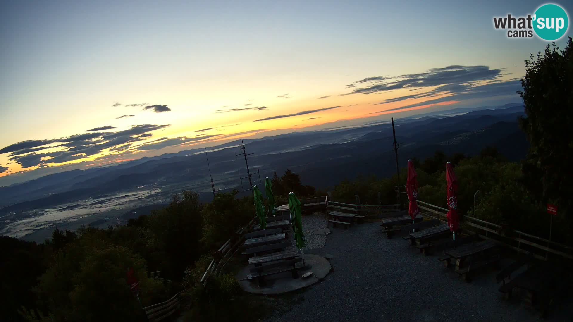 Mount Krim webcam near Ljubljana – Slovenia – view to Grosuplje