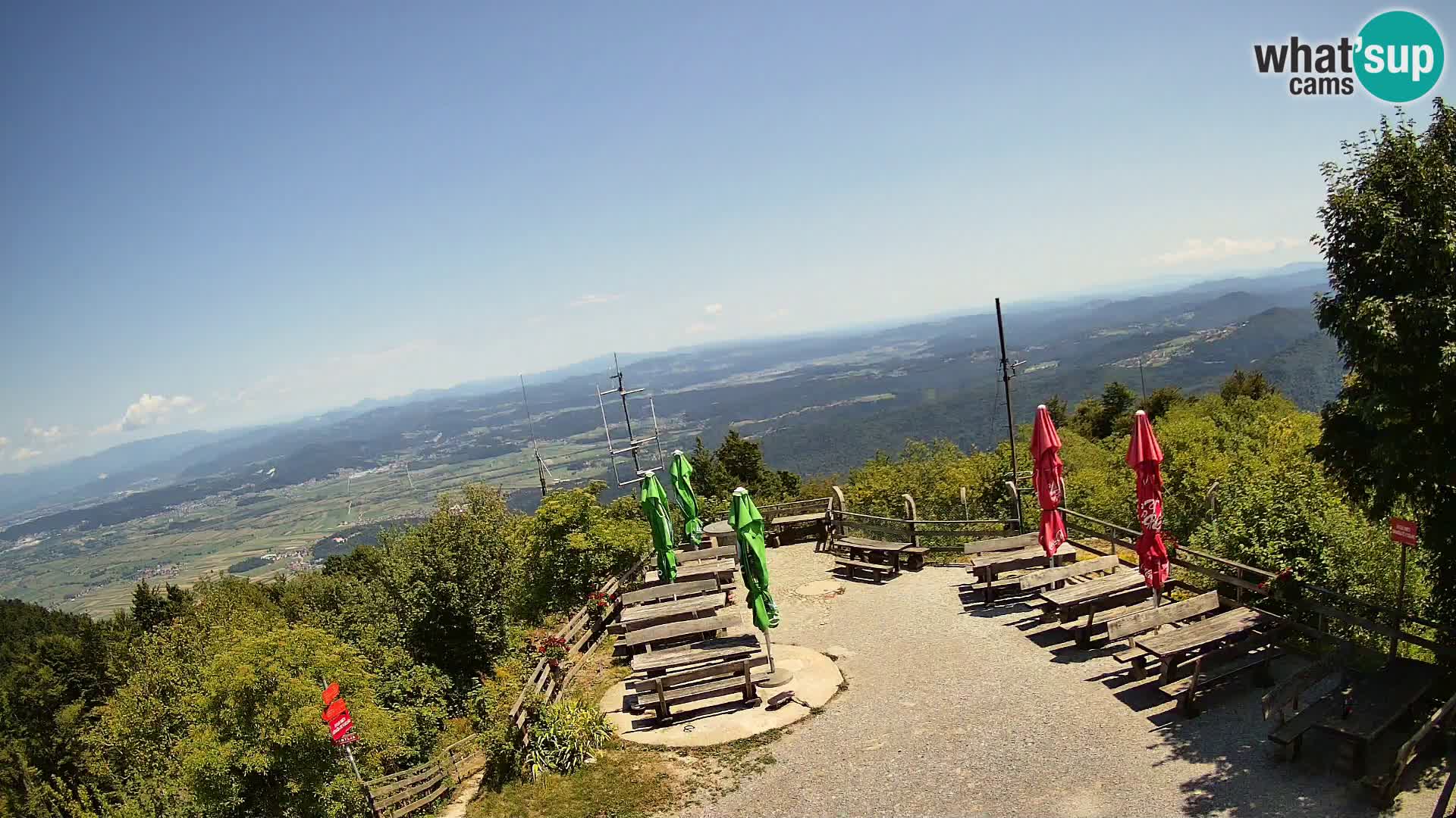 Mount Krim webcam near Ljubljana – Slovenia – view to Grosuplje
