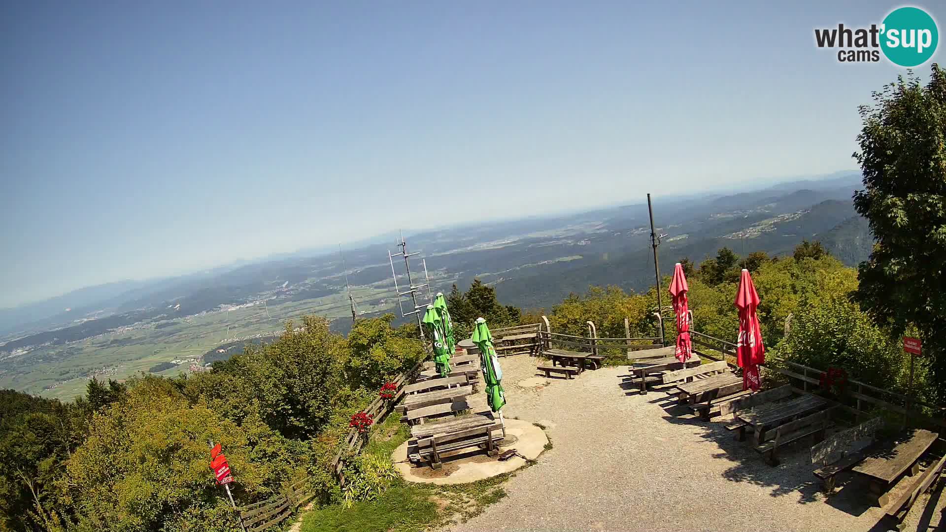 Mount Krim webcam near Ljubljana – Slovenia – view to Grosuplje