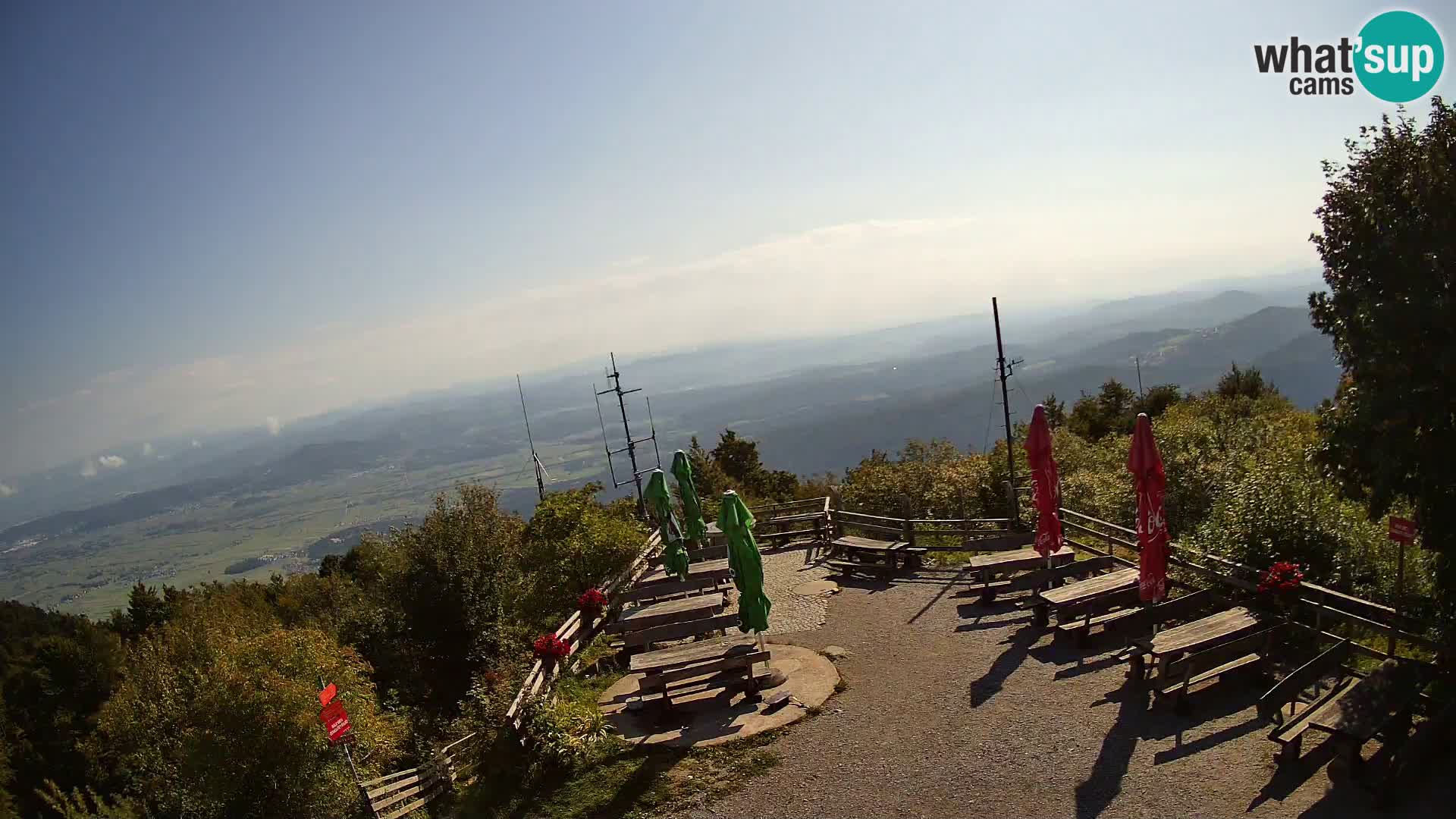 Mount Krim webcam near Ljubljana – Slovenia – view to Grosuplje