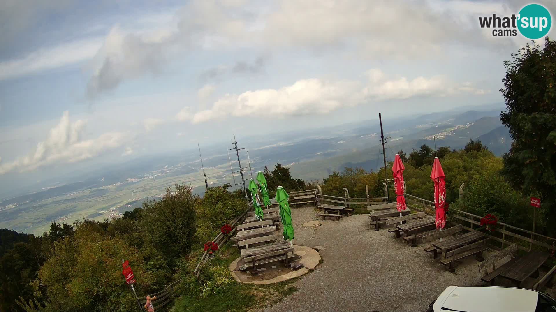 Mount Krim webcam near Ljubljana – Slovenia – view to Grosuplje