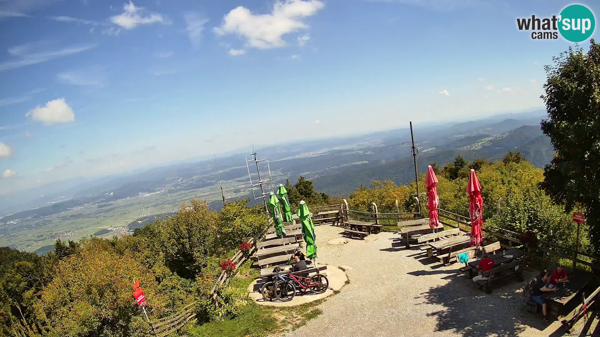 Mount Krim webcam near Ljubljana – Slovenia – view to Grosuplje