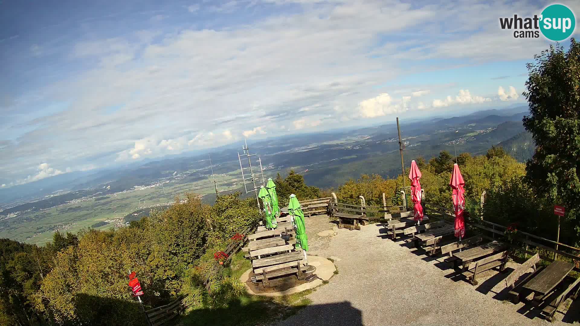 Mount Krim webcam near Ljubljana – Slovenia – view to Grosuplje