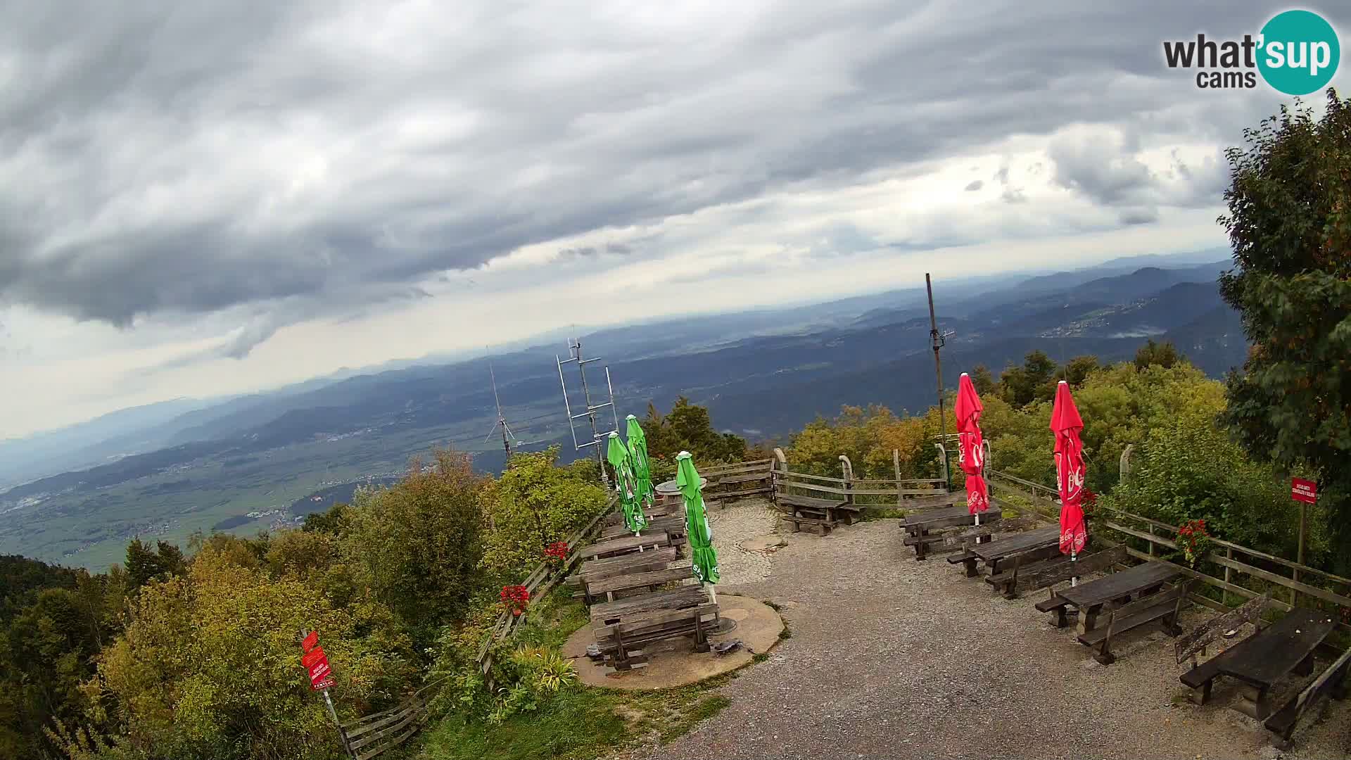 Mount Krim webcam near Ljubljana – Slovenia – view to Grosuplje